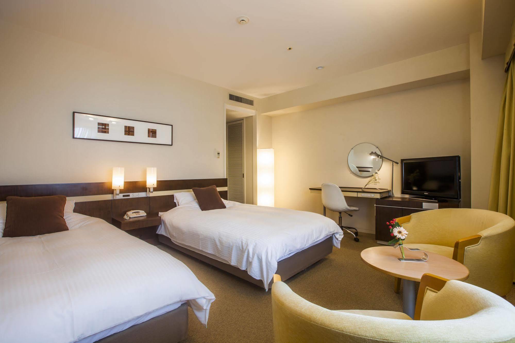 Hotel Jal City Miyazaki Extérieur photo
